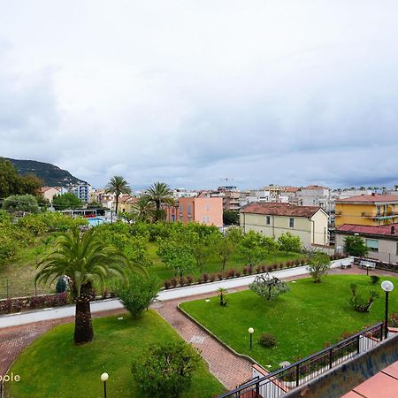 Moresco Apartment Pietra Ligure Exterior photo